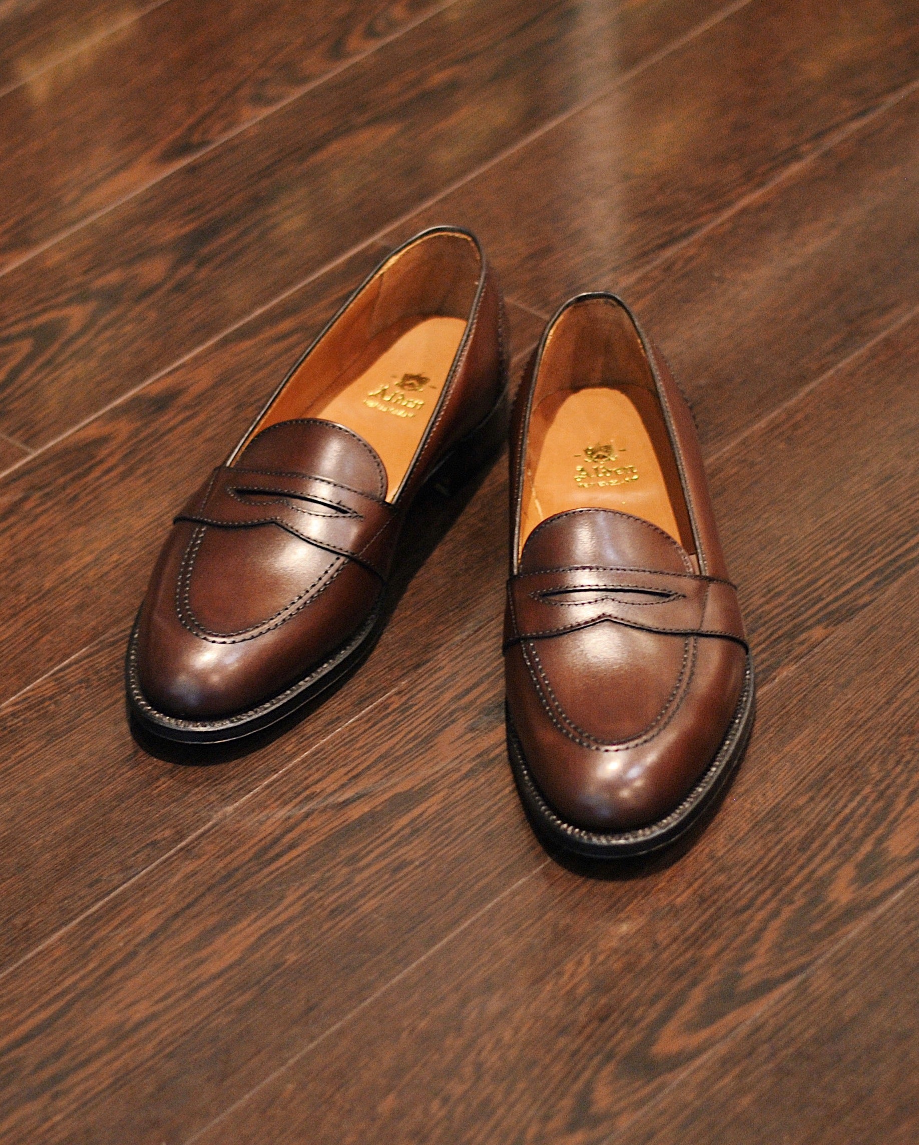 686 Full Strap Penny Loafer in Dark Brown Calfskin, Aberdeen Last