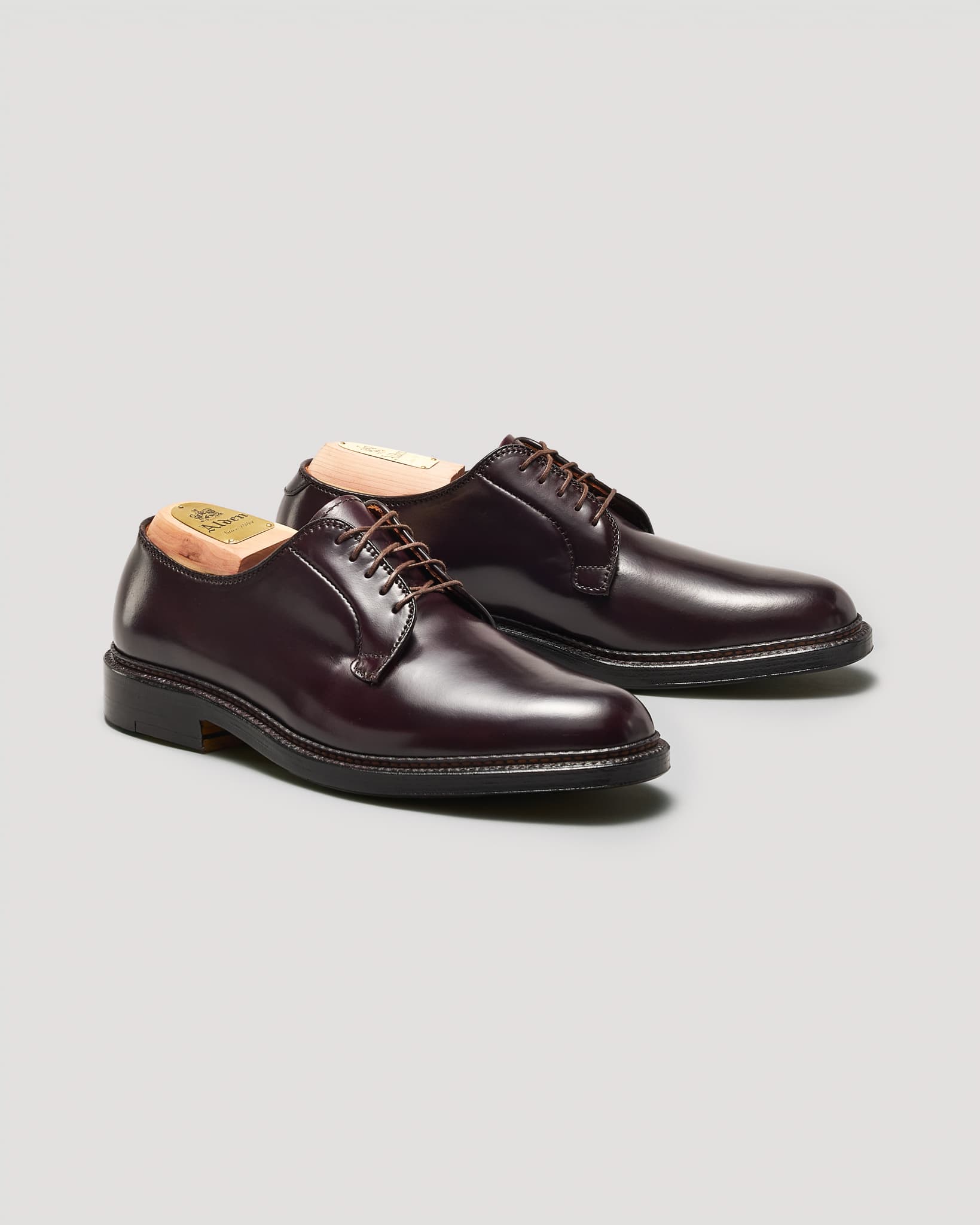 990 Plain Toe Blucher in Color 8 Shell Cordovan, Barrie Last