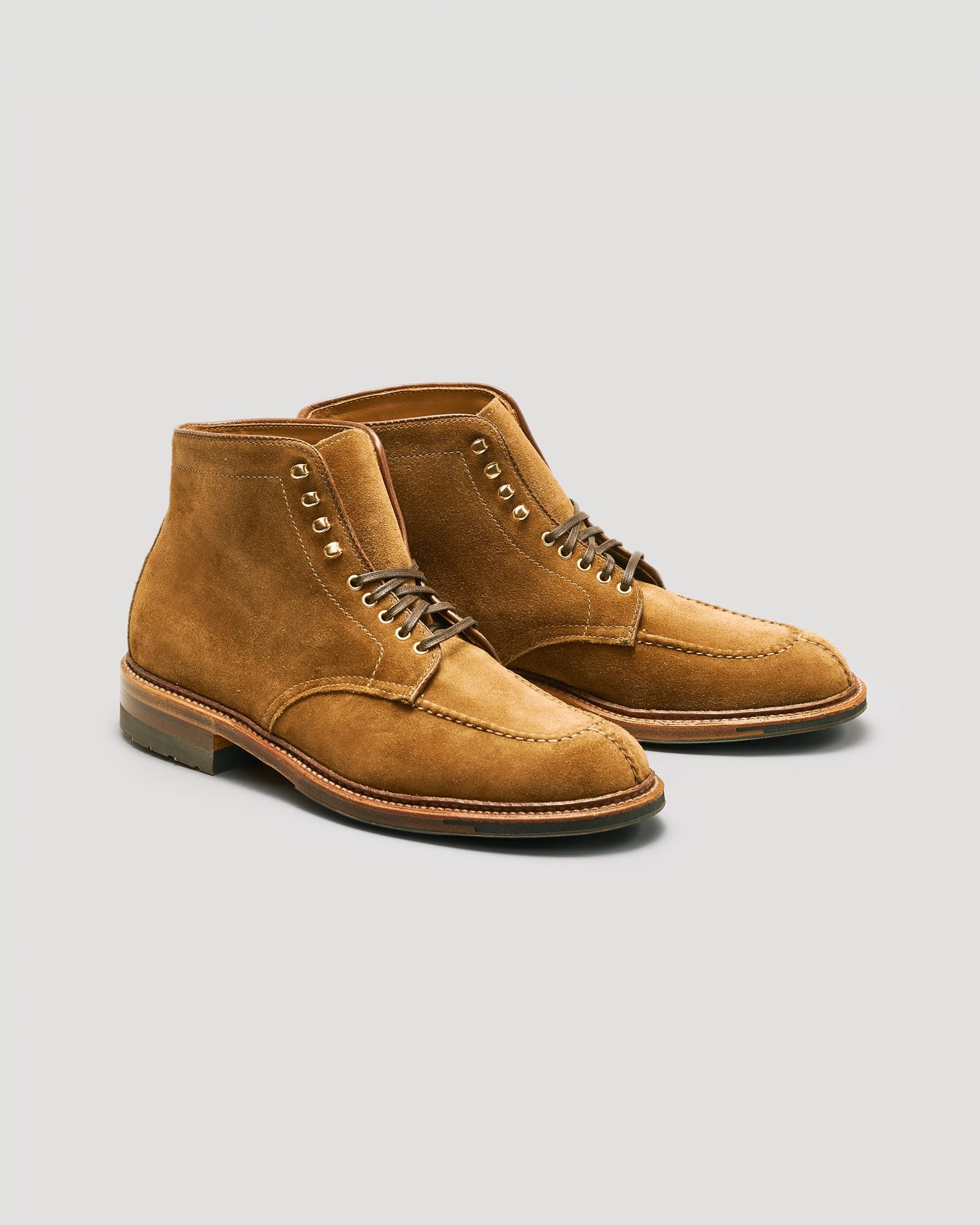"Depano" Handsewn Norwegian Front Boot in Snuff Suede, Trubalance Last
