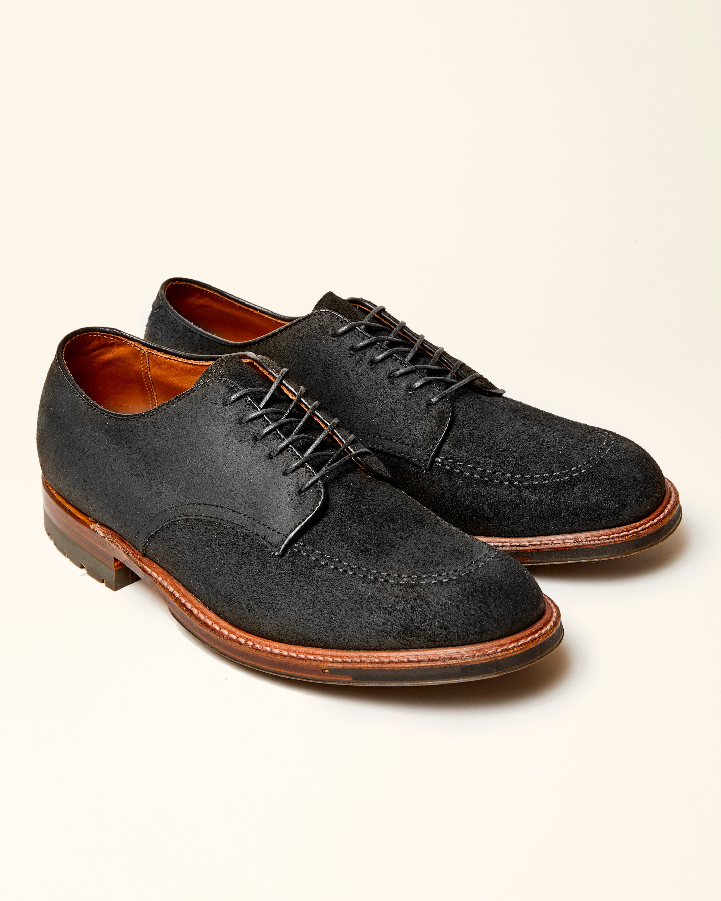 "Orcas" Indy Shoe in Earth Reverse Chamois, Trubalance Last