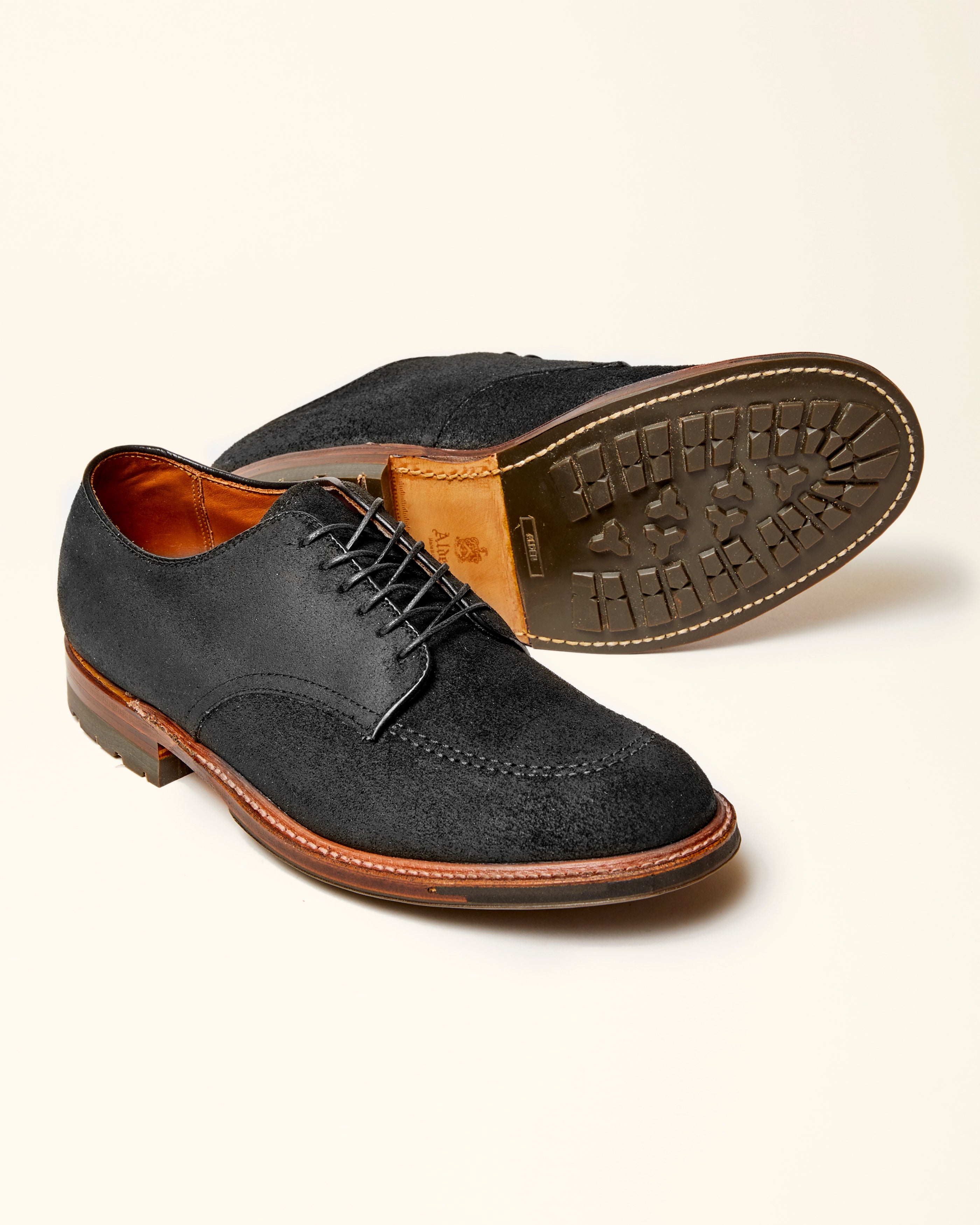 "Orcas" Indy Shoe in Earth Reverse Chamois, Trubalance Last