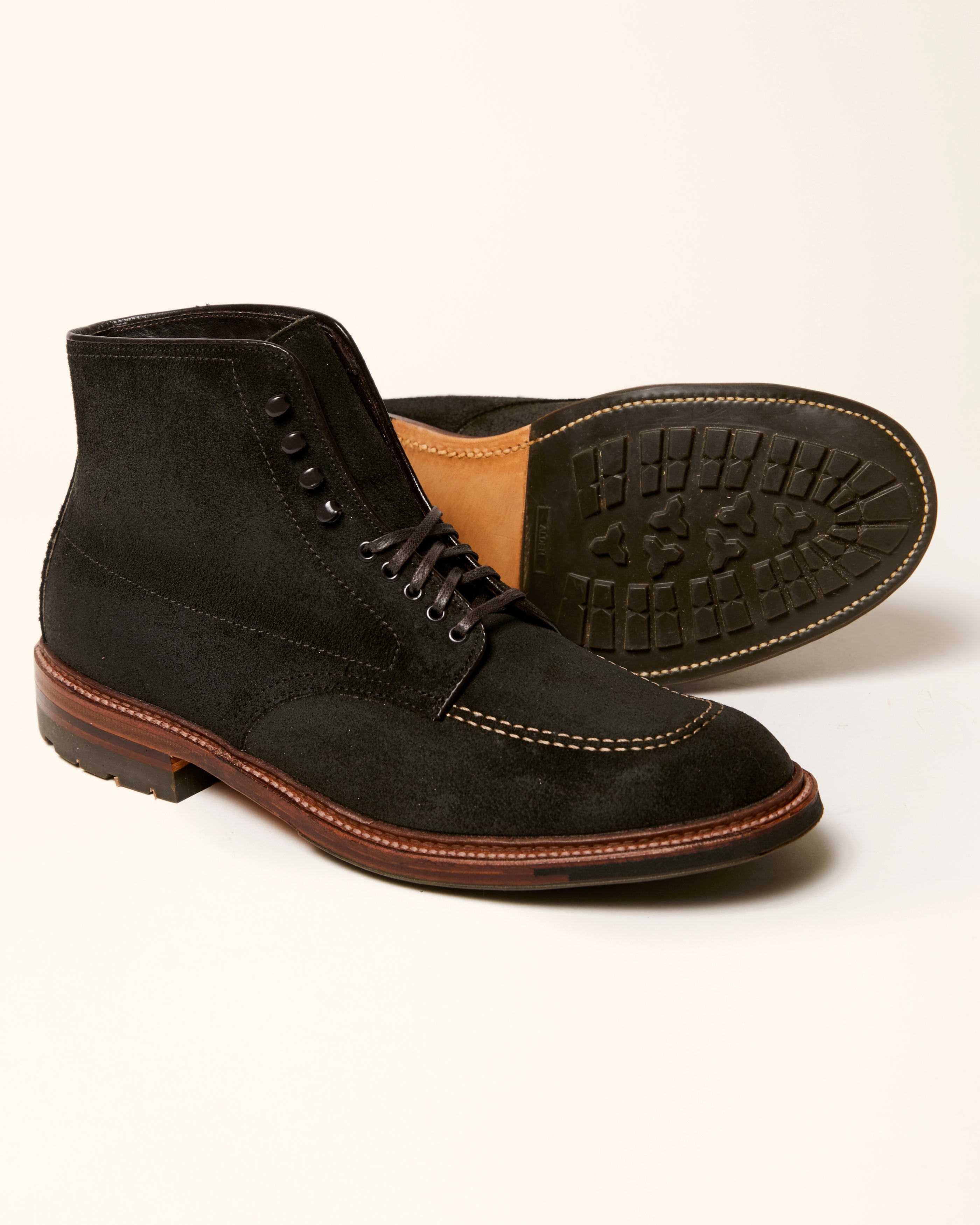 "Cascade" Indy Boot in Earth Reverse Chamois, Trubalance Last