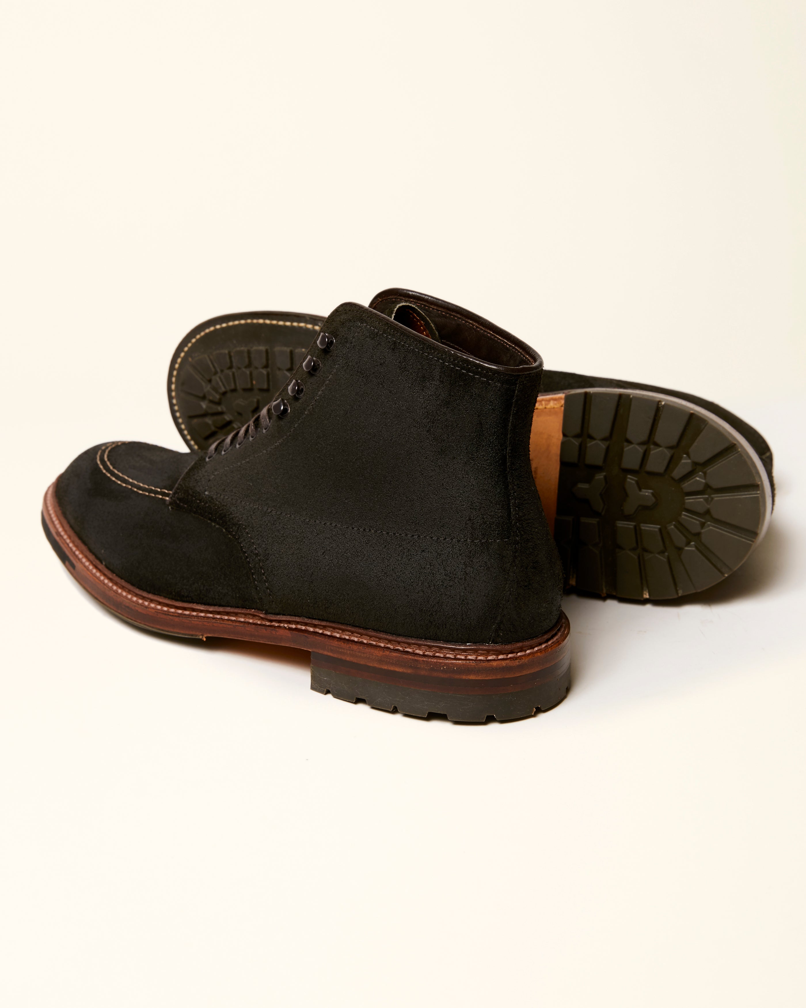 "Cascade" Indy Boot in Earth Reverse Chamois, Trubalance Last