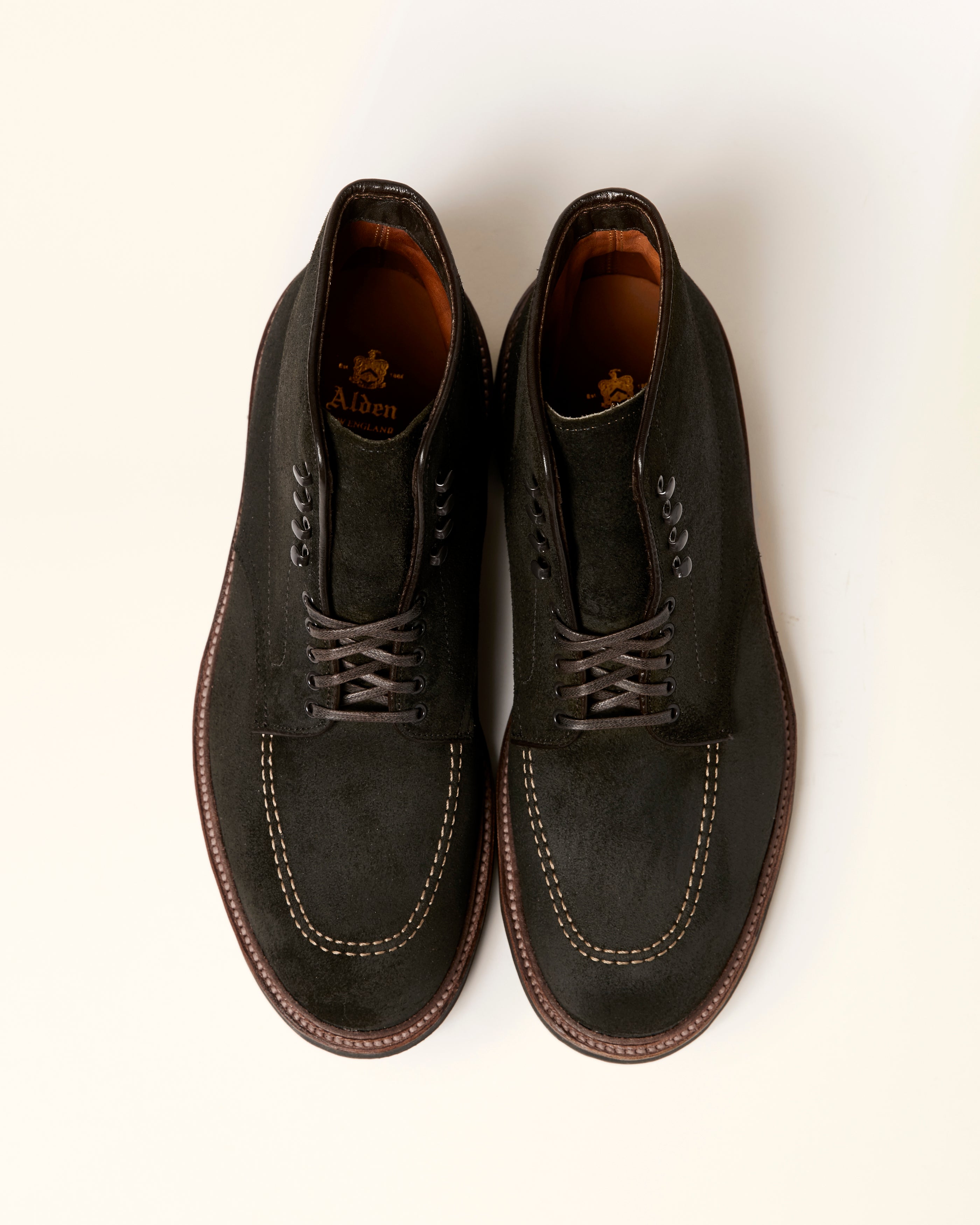 "Cascade" Indy Boot in Earth Reverse Chamois, Trubalance Last