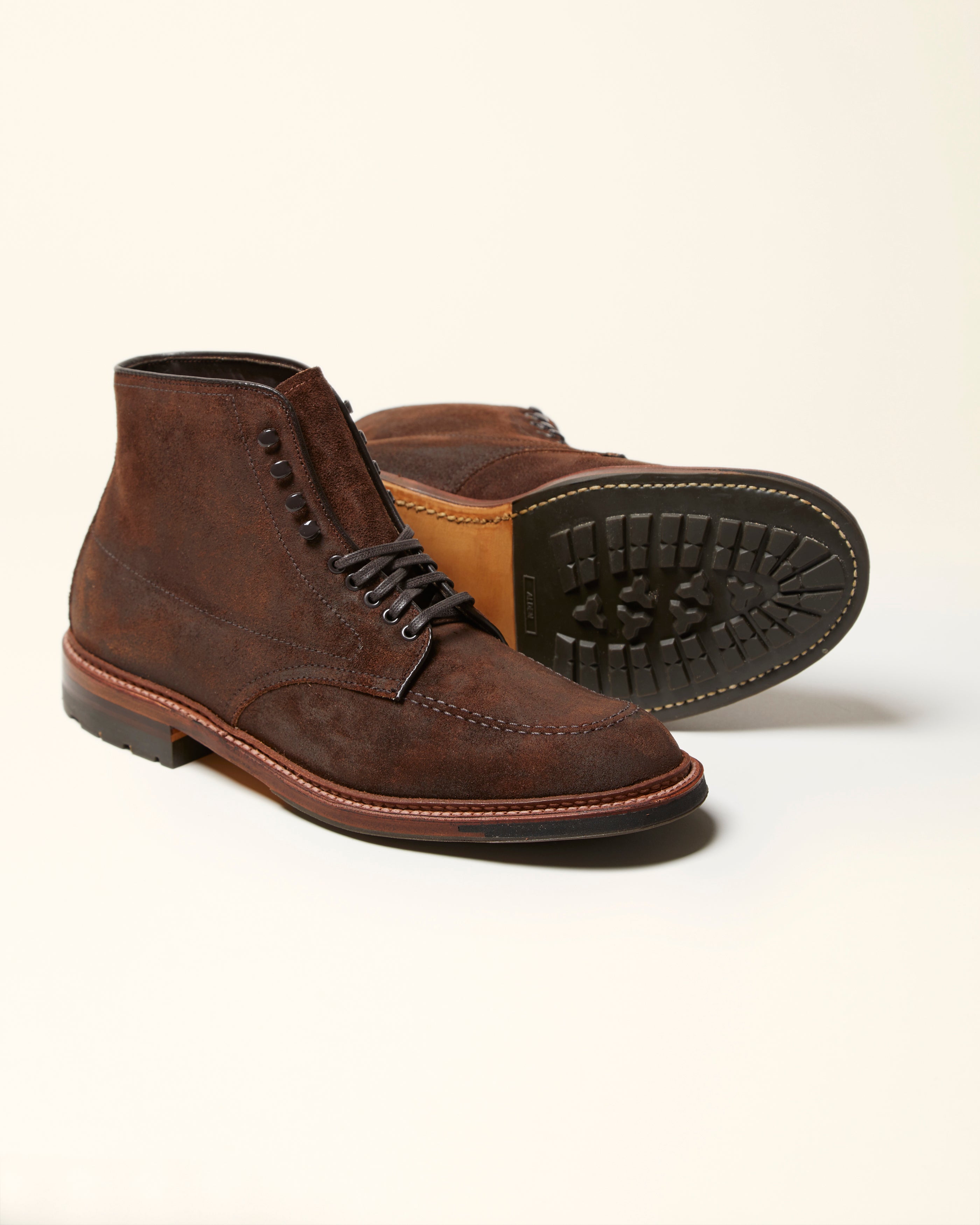 “Okanagan” Indy Boot in Tobacco Reverse Chamois, Trubalance Last