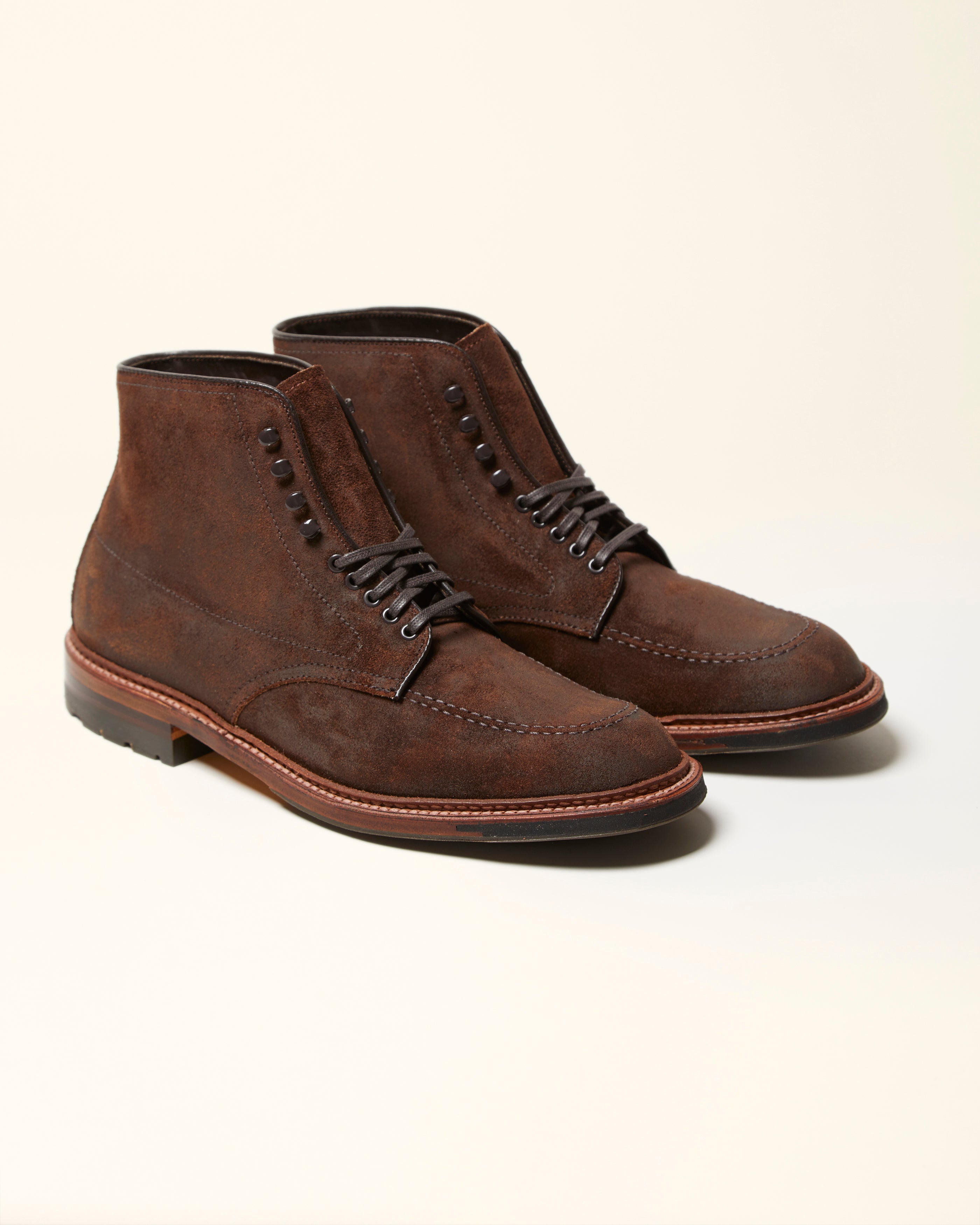 “Okanagan” Indy Boot in Tobacco Reverse Chamois, Trubalance Last