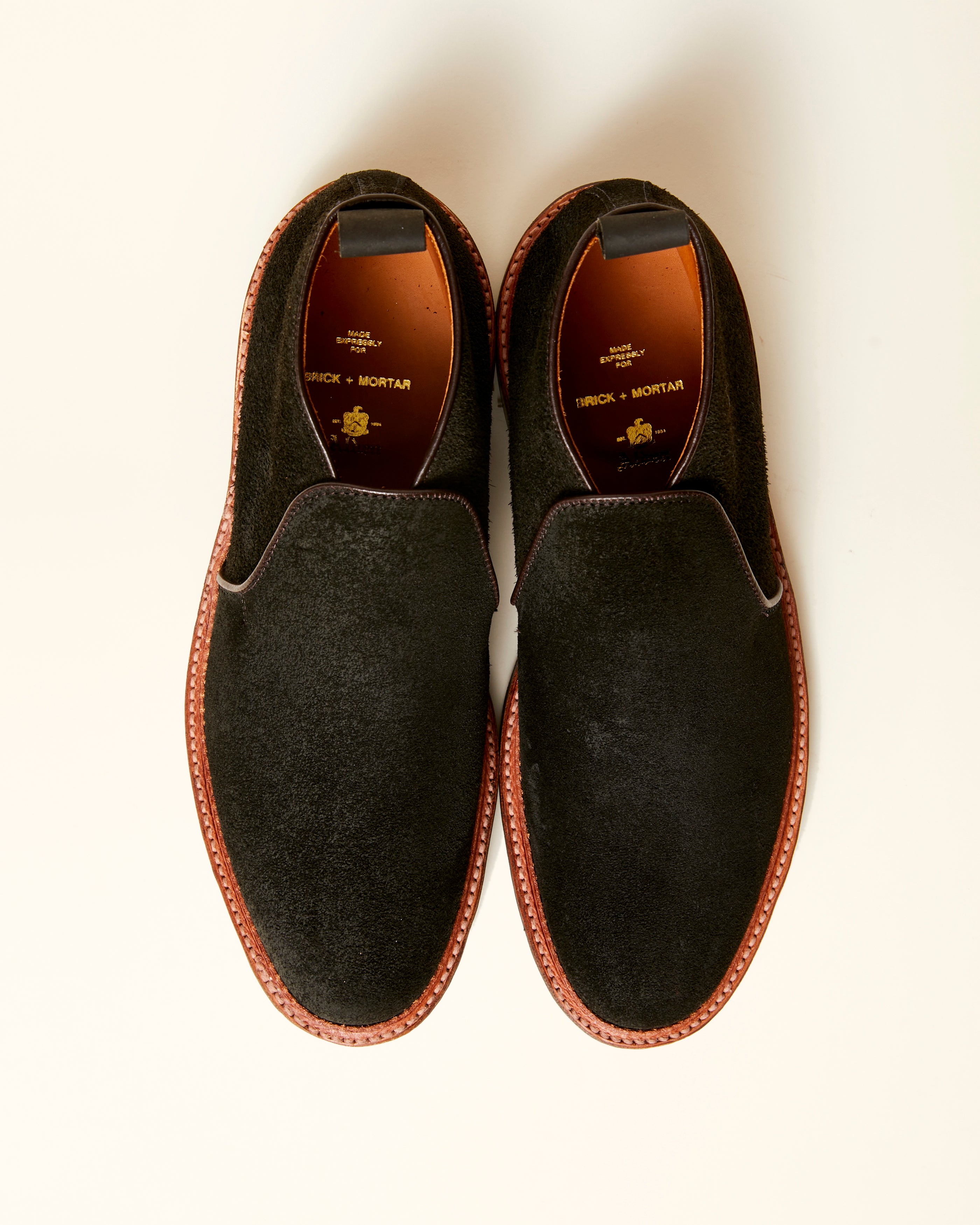 "Grays Harbor" Slip-On Chukka Boot in Earth Reverse Chamois, Barrie Last